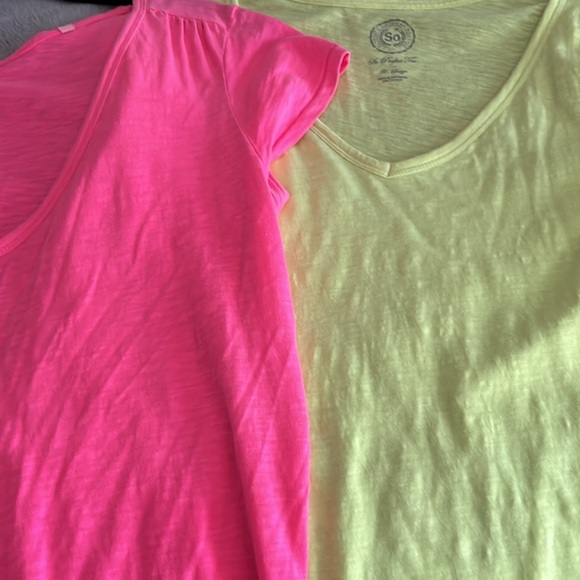 So Women’s neon T-shirts - Picture 7 of 10